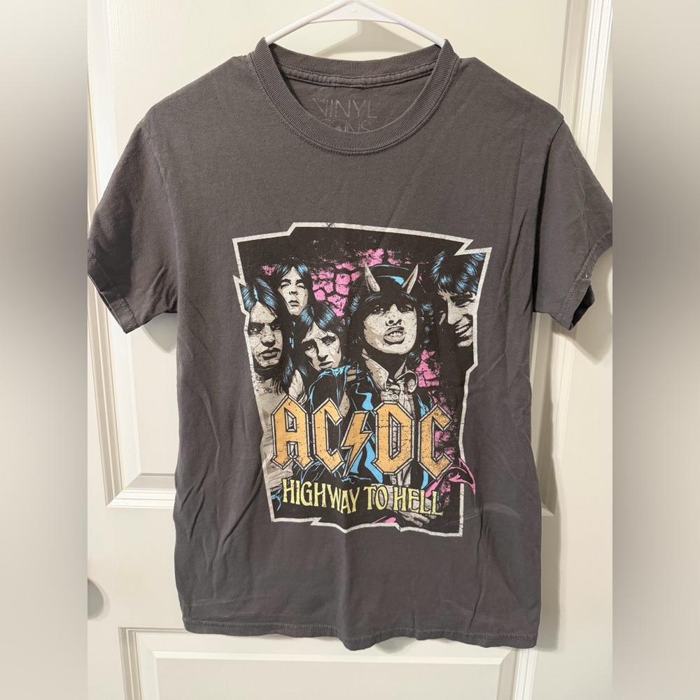 AC/DC Graphic Gray Short Sleeve Tee